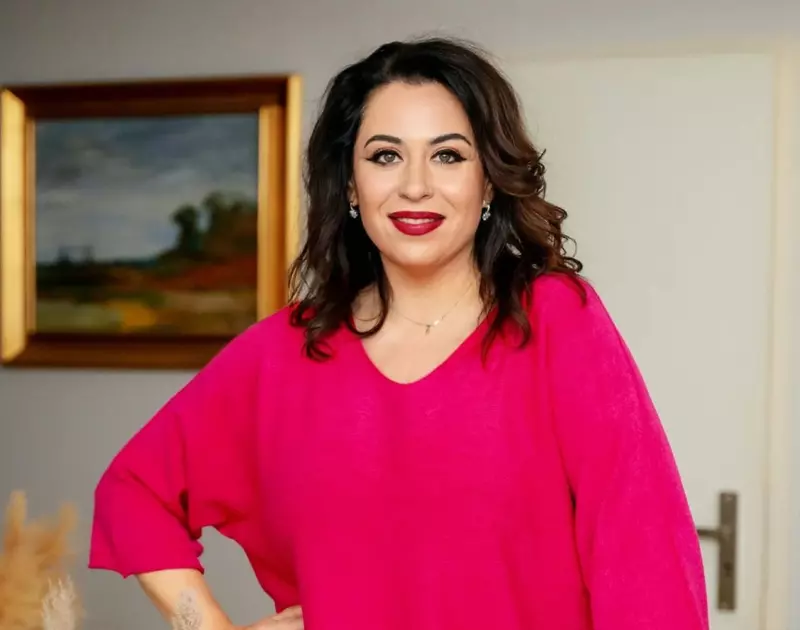 Oana Roman recunoa;te c[ uneori simte lipsa p[rin'ilor