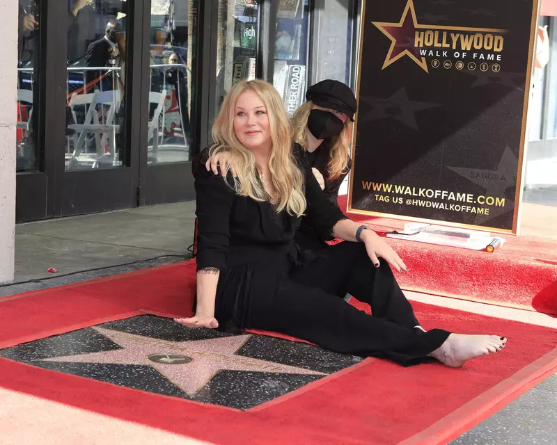 Christina Applegate, dezvăluiri dureroare despre lupta sa cu scleroza multiplă