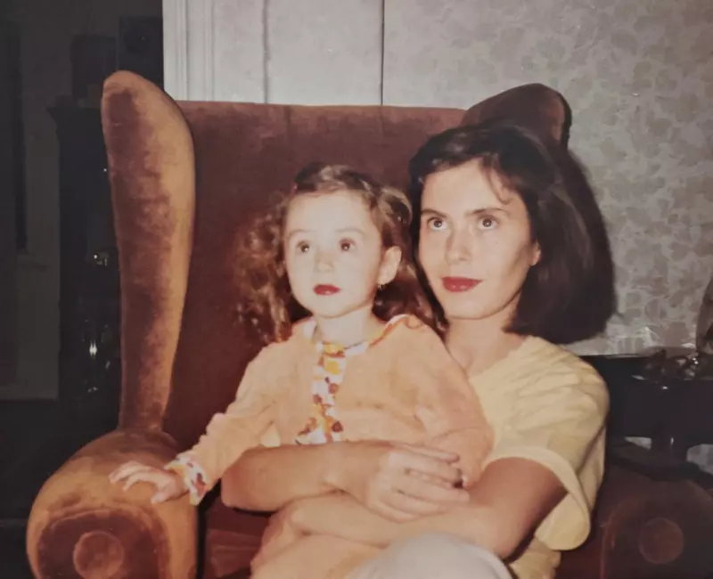Mariana Moculescu și fiica ei, Nidia