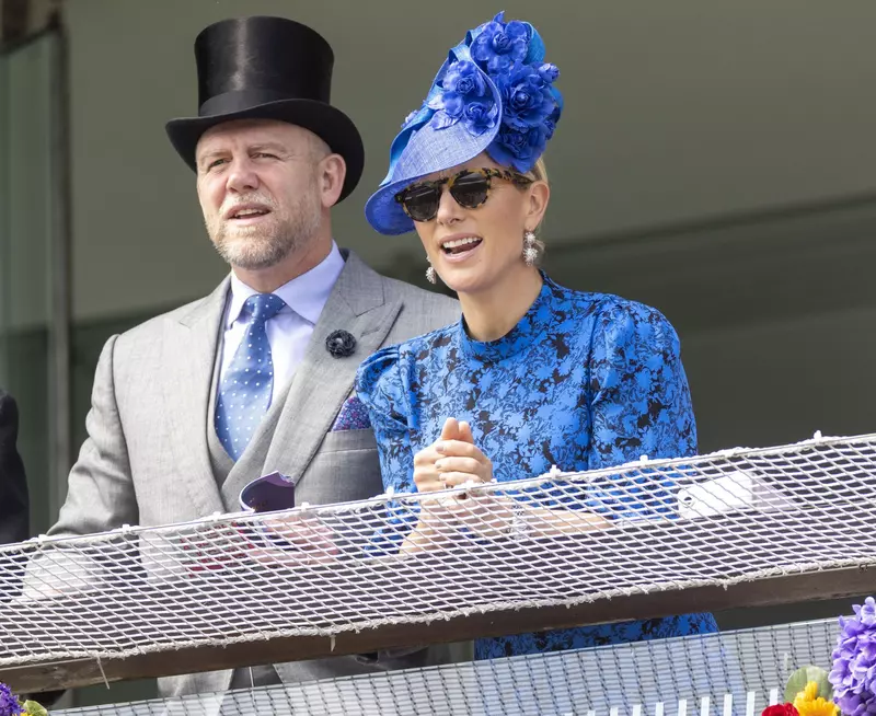 Cum e să locuiești în Palatul Buckingham. Dezvăluirile făcute de Mike Tindall, soțul nepoatei Reginei Elisabeta
