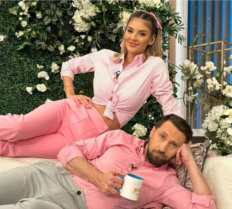 Ramona Olaru a donat haine, încălțăminte și lucruri de casă și produse (1)