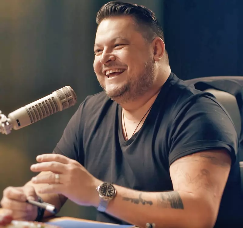 Mihai Bobonete, despre cel mai penibil moment cu paparazzii. „Mă, dar vouă nu vă e rușine?!”