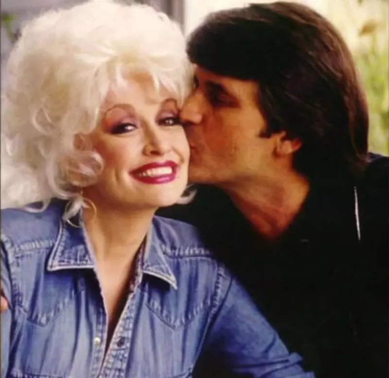 Dolly Parton opens up on her career and personal life during ABC special interview