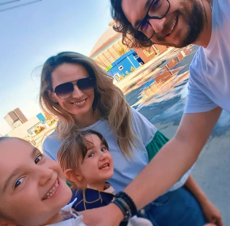 Florin Dumitrescu, Cristina Sima și fiicele lor