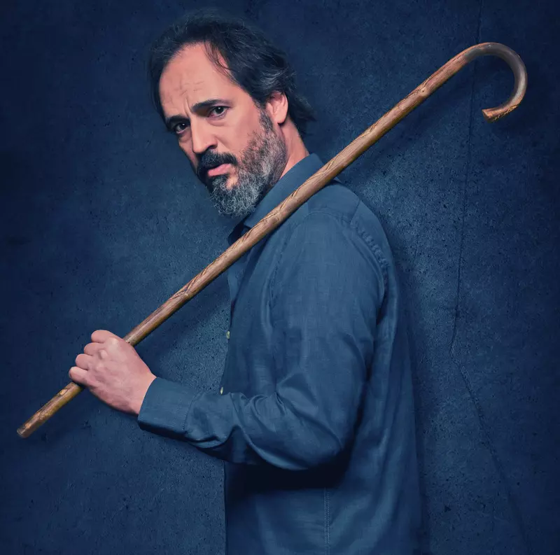 Timuçin Esen_Pe maini bune