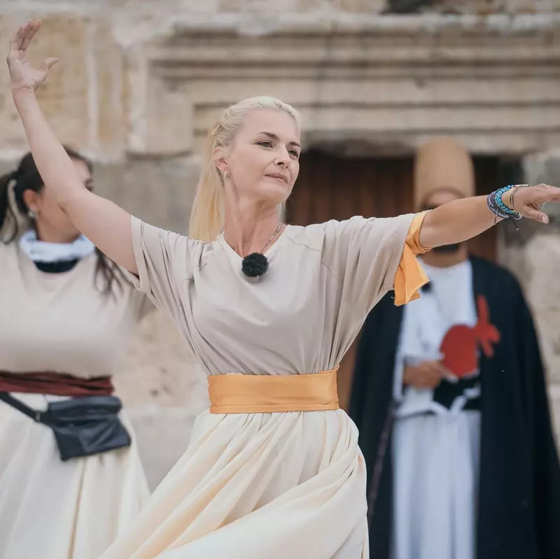 Jocul-de-Amuleta-care-a-fost-castigat-de-Mihai-si-Elwira-Petre-2