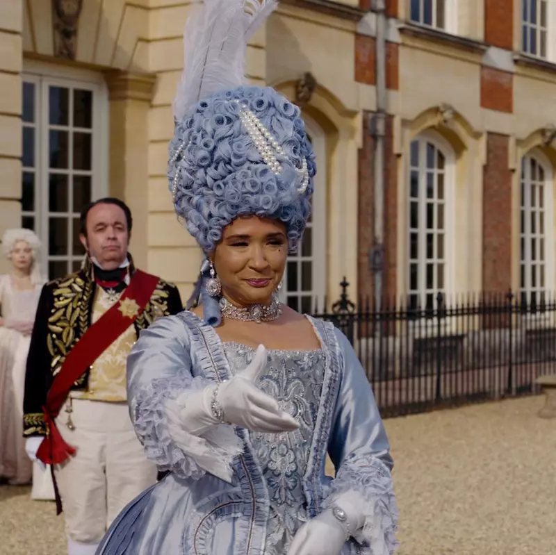 pirma-imagine-din-queen-charlotte-a-bridgerton-story-2