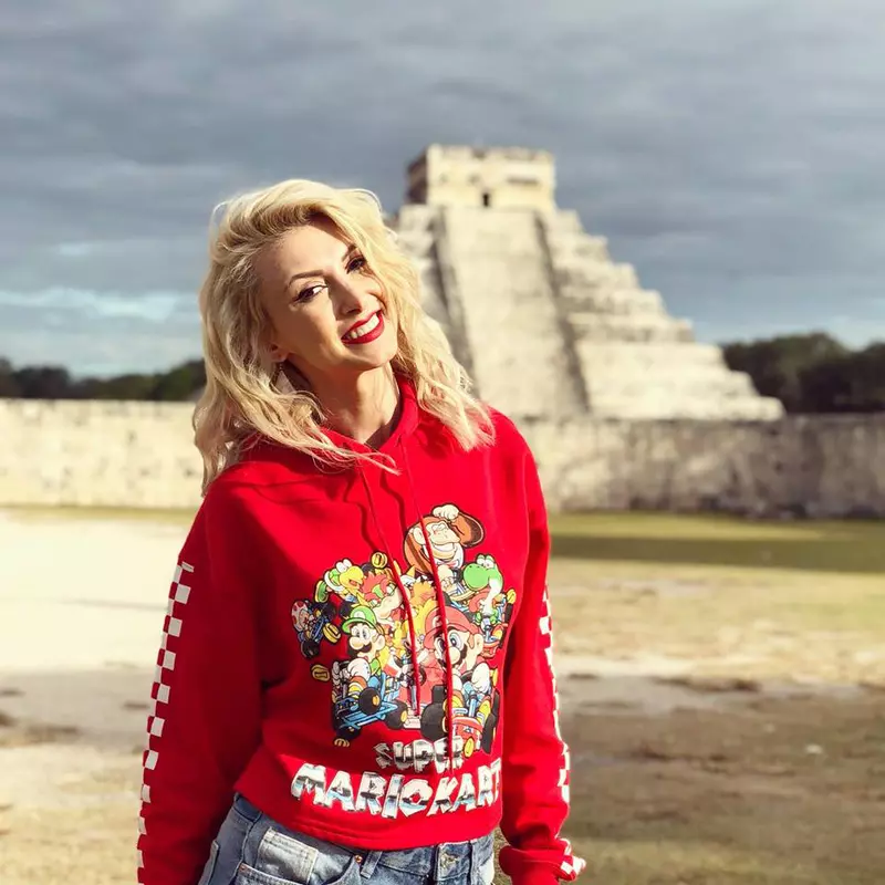 Andreea Bălan se relaxează sub soarele Mexicului (1)