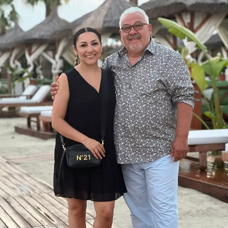 Andra-imagini-rare-cu-tatal-ei.-2