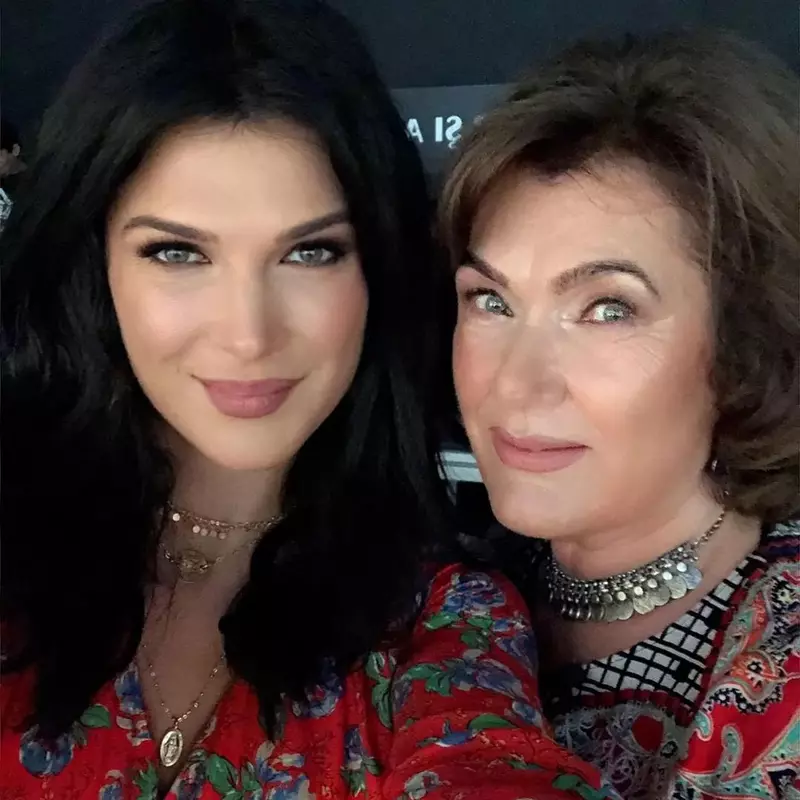 monica-birladeanu-mesaj-emotionant-de-ziua-mamei-2