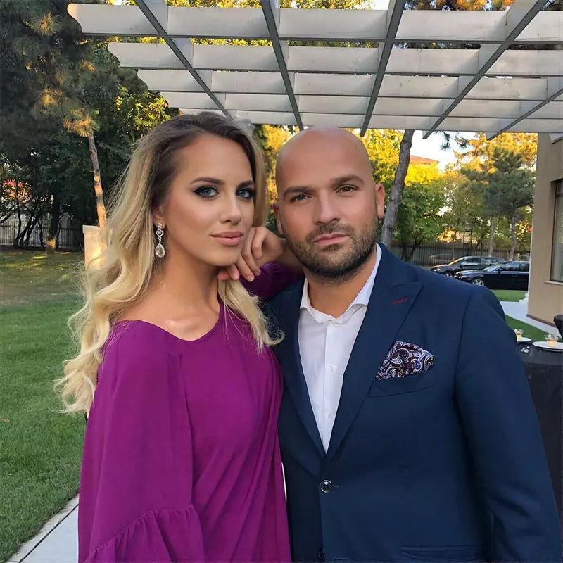 Antonia și Andrei Ștefănescu