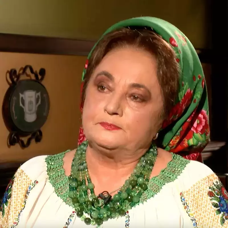 laura-lavric-in-emisiune