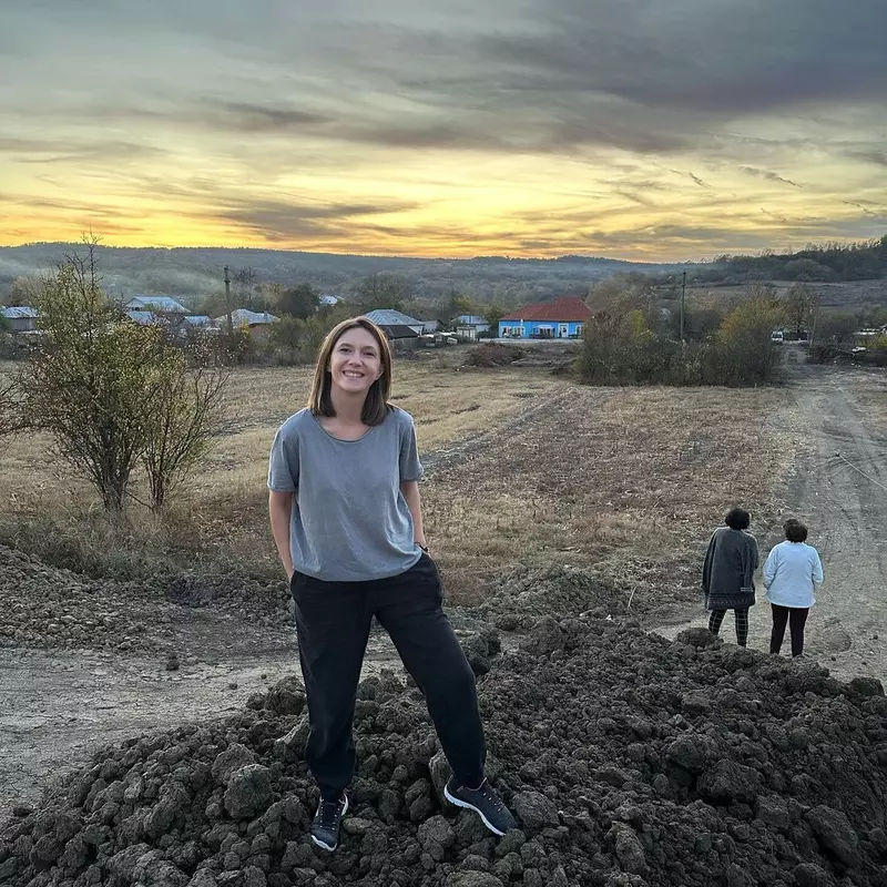 Adela Popescu și Radu Vâlcan își construiesc o nouă casă  (3)