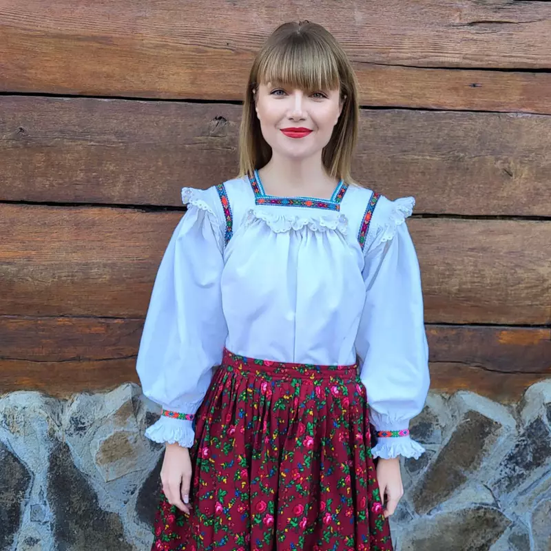 Alexandra Ungureanu se gândește la ziua de mâine  (8)