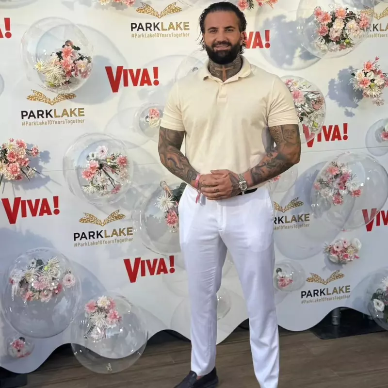 Marcel Andrei de la Insula Iubirii a răbufnit după ce a fost criticat pentru gafa cu „oceanul” de la Constanța: „Unii nu merită să se uite la mine. Am fost la reality show, nu la olimpiadă”