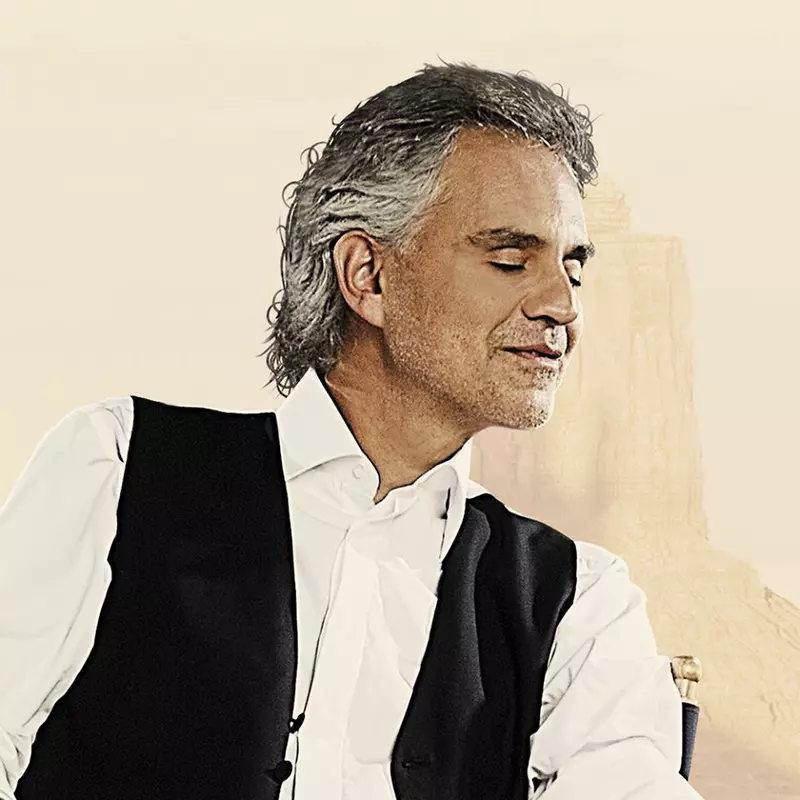 Andrea Bocelli internat de urgență la spital