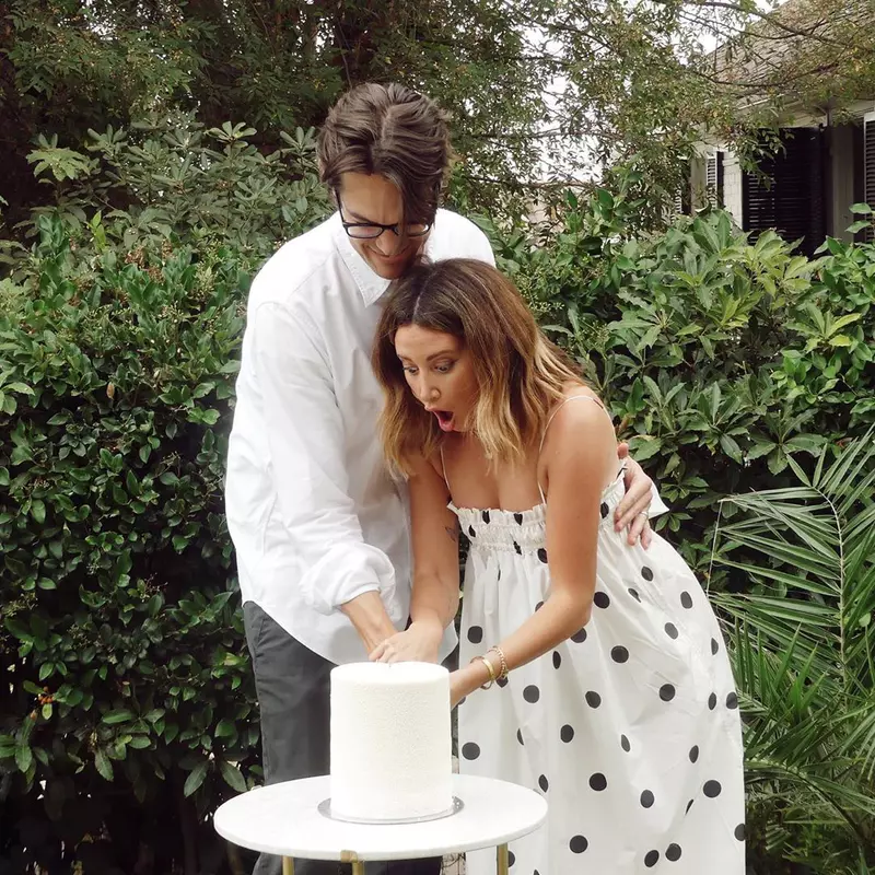 Ashley Tisdale și Christopher French