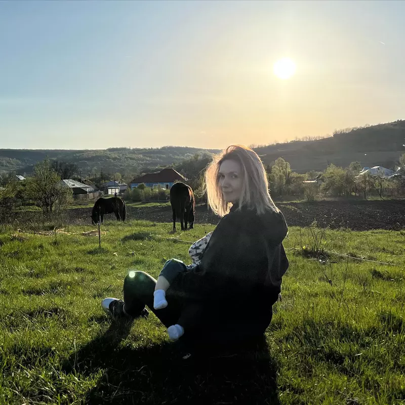 Adela Popescu Adrian