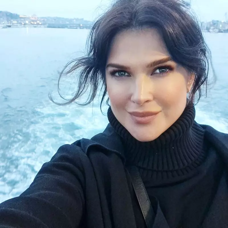Monica-Barladeanu-detalii-nestiute-despre-viata-personala-„Am-vazut-multa-dragoste-falsa-7