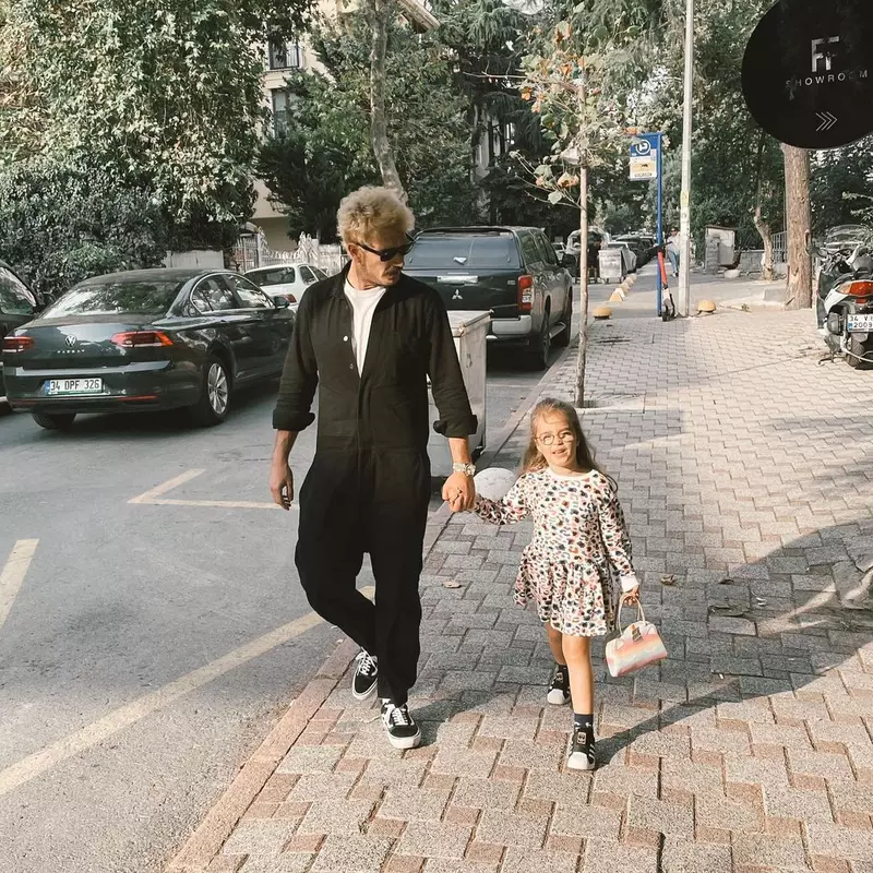 Uraz-Kaygilaroglu-Gediz-din-„Fiica-ambasadorului-2