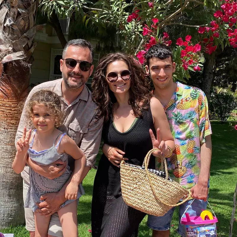 Cristina Șișcanu revine la TV cu o nouă emisiune. Pe ce post va apărea soția lui Mădălin Ionescu