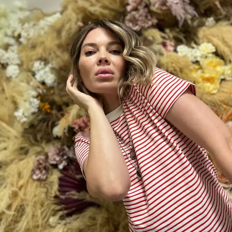 Gina Pistol, adevărul despre operațiile estetice. (4)