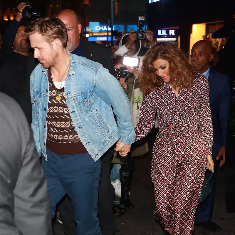 Cum arată Eva Mendes la cei 50 de ani 