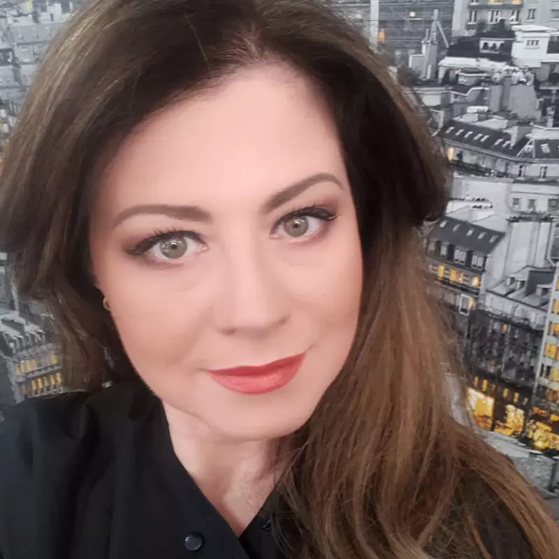 Corina Dănilă, imagini rare cu fiica ei  (6)