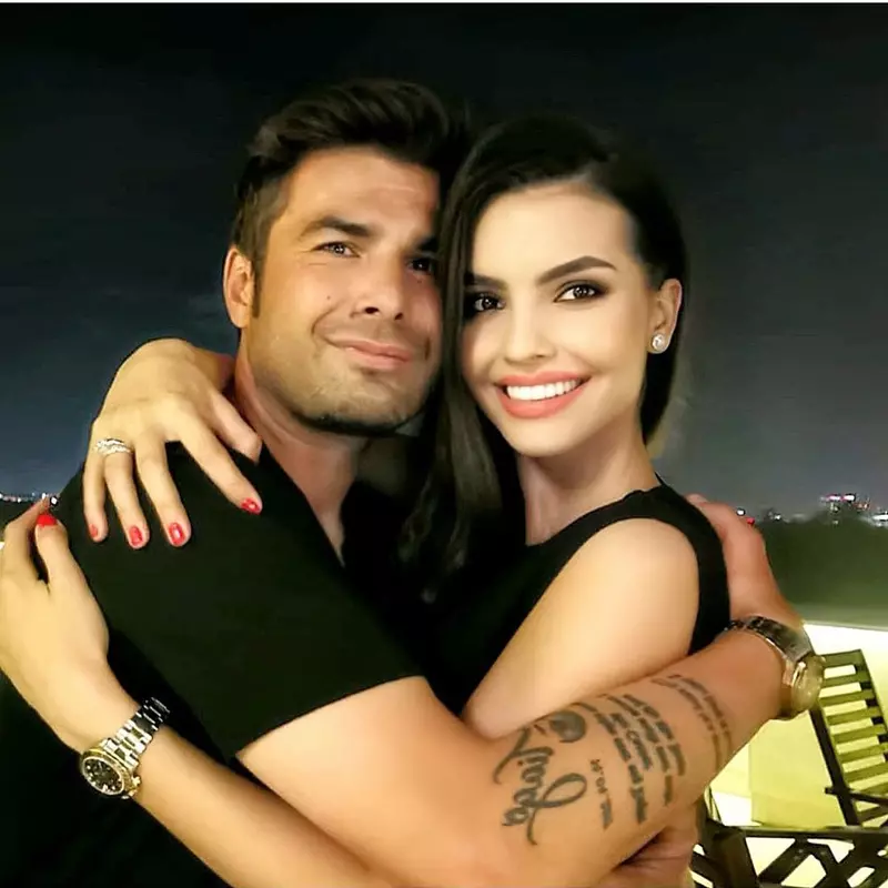 Soția lui Andrian Mutu, gest emoționant de ziua acestuia  (2)