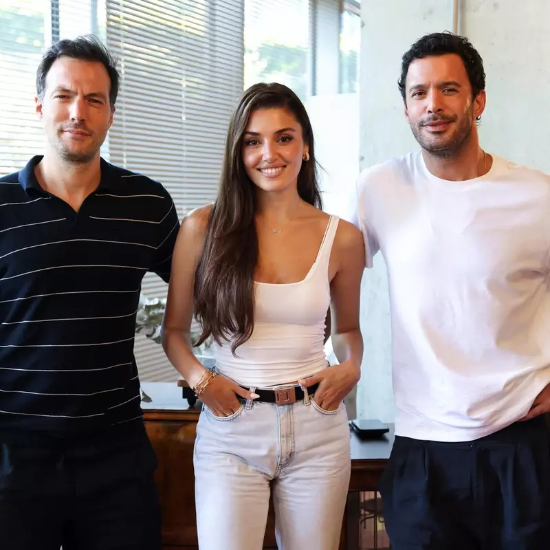 Barış Arduç and Hande Erçel are set to reunite in “Aşk ve Gözyaşı,” the Turkish remake of the re (3)