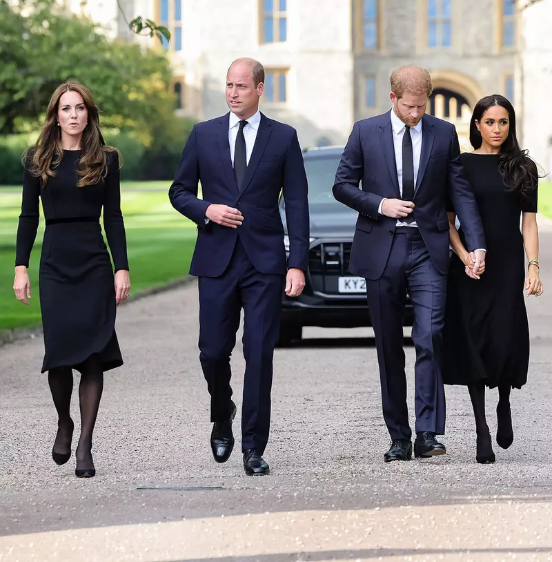 Gestul surprinzător făcut de o adolescentă față de Meghan Markle, la Castelul Windsor