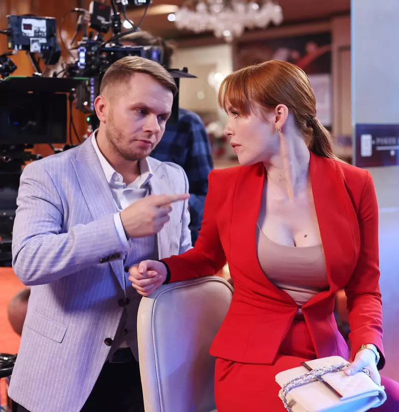 Serialul-„Vlad-la-final.-Ce-spune-Olimpia-Melinte-despre-momentele-marcante-traite-la-filmari.-„A-fost-un-carusel-2