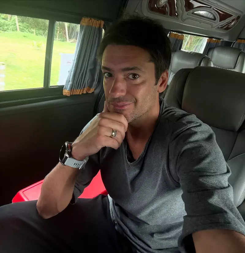 Radu Vâlcan a plecat în Thailanda, la filmările pentru Insula iubirii, sezonul 9  (4)