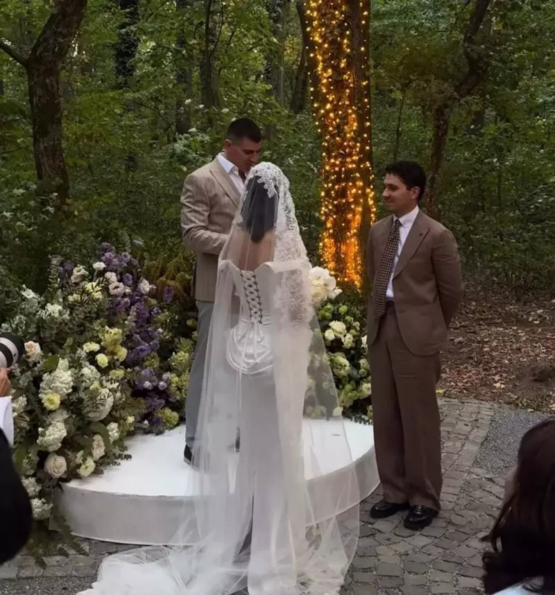 Imagini rare de la nunta Sarei, fiica Adinei Buzatu. Andra și Cătălin Măruță au fost prezenți la eveniment