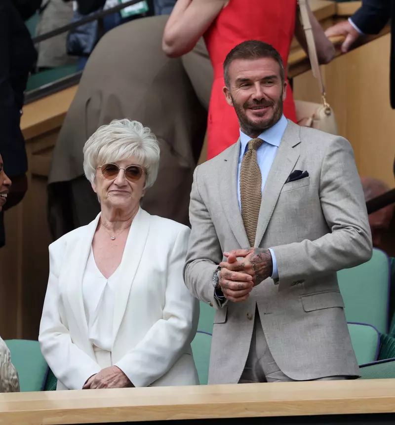 David Beckham și mama lui, Sandra, la Wimbledon 2024