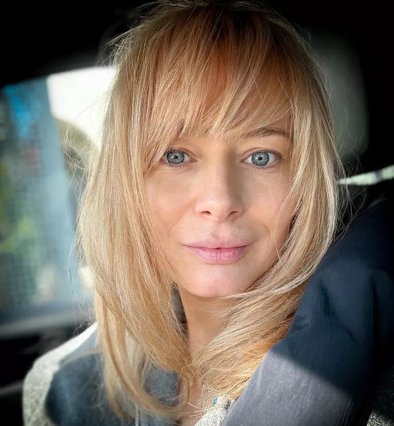 laura-cosoi-1