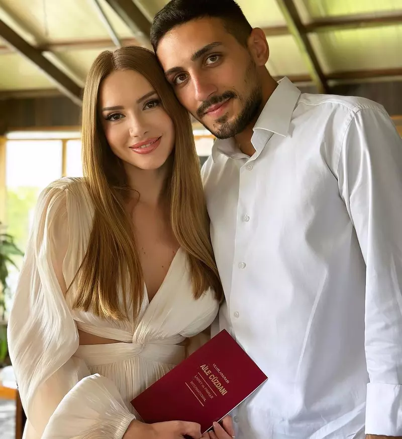 Otilia Bilionera s-a căsătorit în secret, în Turcia. Primele imagini cu soțul ei