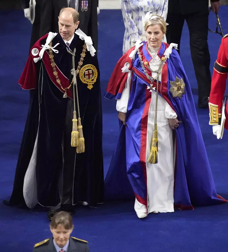 Meghan Markle și prințul Harry s-ar fi întâlnit cu prințul Edward și soția lui 