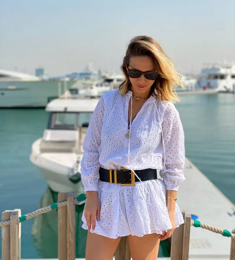 Adela Popescu