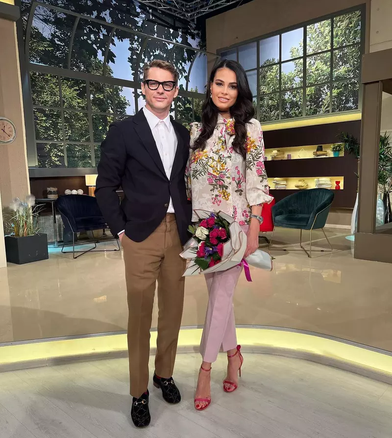 Anca-Serea-o-femeie-fericita.-Cum-o-rasfata-Adi-Sina-dupa-7-ani-de-casatorie-3