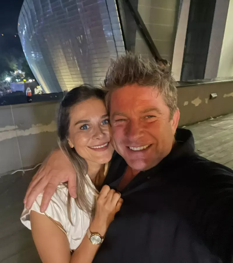 Cum arată acum fiicele lui Pavel Bartoș  (1)