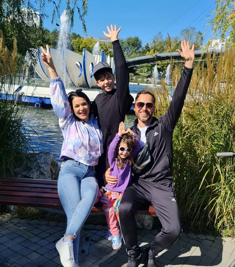 Dinu și Deea Maxer divorțează, după 18 ani de relație. Primele declarații și ce i-au rugat pe fani