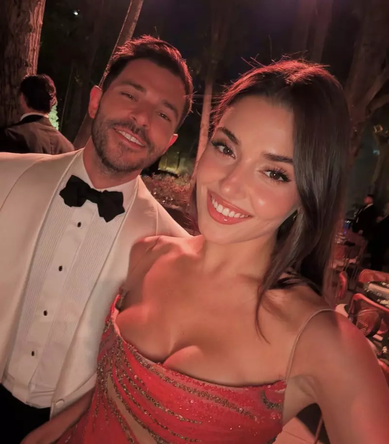 Hande Erçel și Hakan Sabancı  (2)
