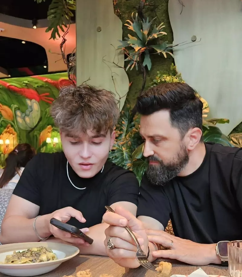Chef Orlando, alături de fiul său