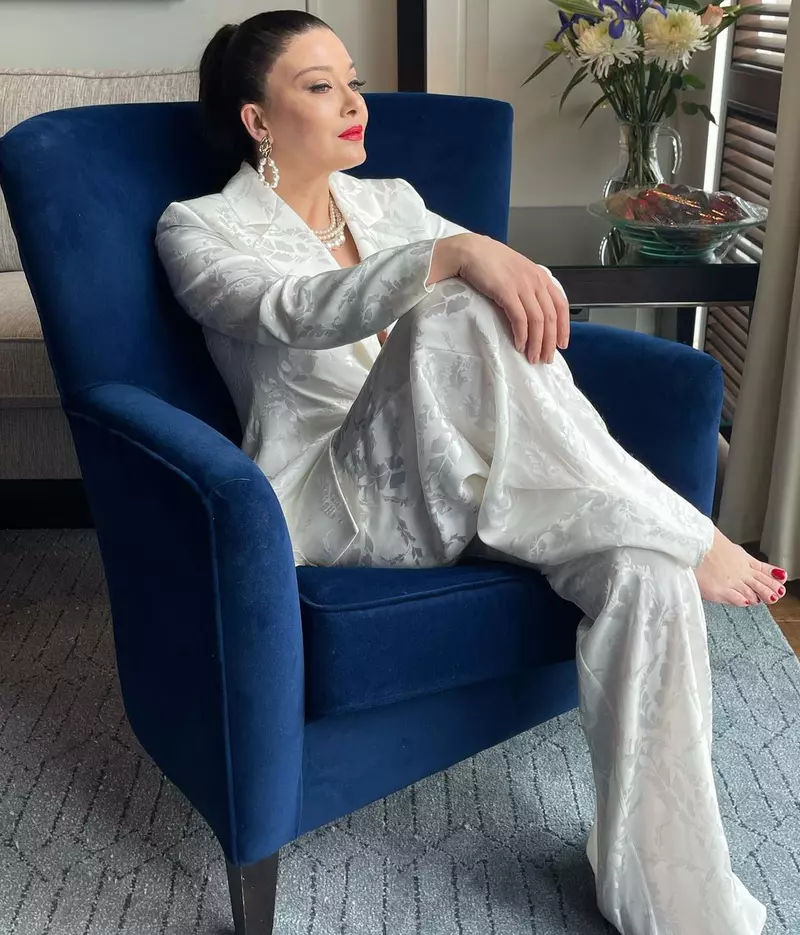 Ce mai face Nurgül Yeşilçay. Protagonista din „Furtună pe Bosfor” a semnat pentru un nou serial