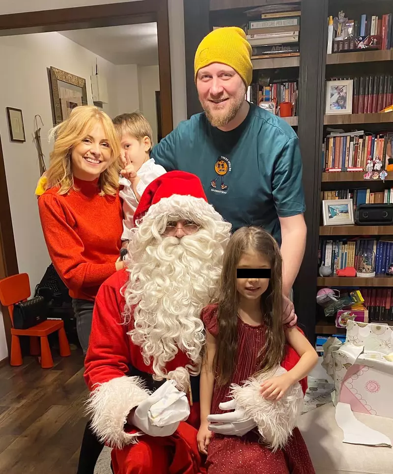 Simona Gherghe soț Răzvan Săndulescu copii (2)