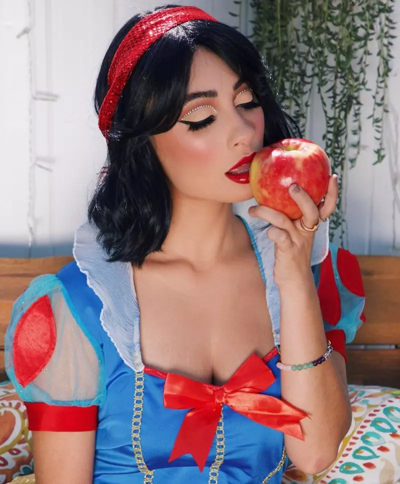 Machiaje simple Halloween 2020 - Albă ca Zăpada