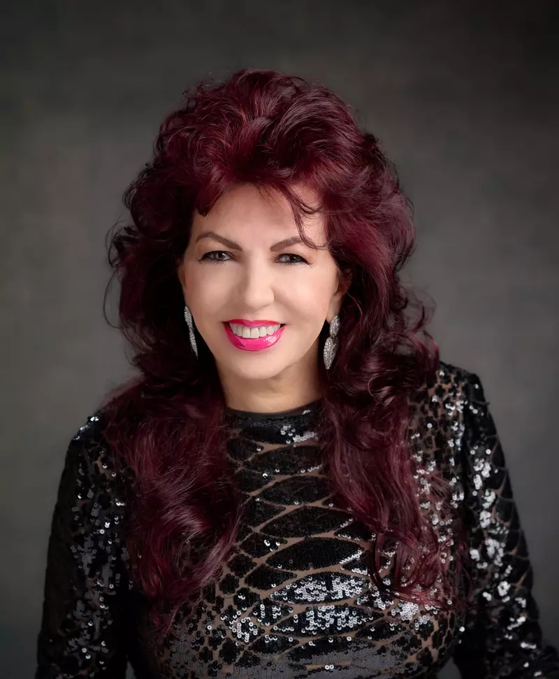Carmen Harra