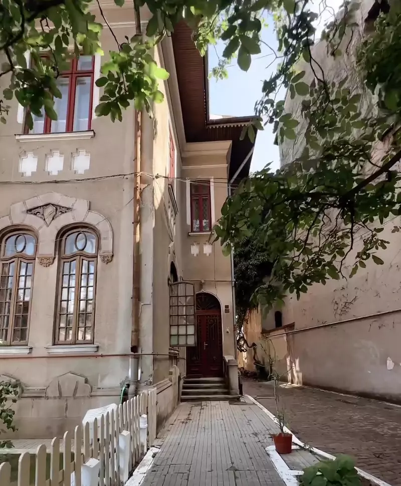 Alina Ceușan Love Island România apartament București