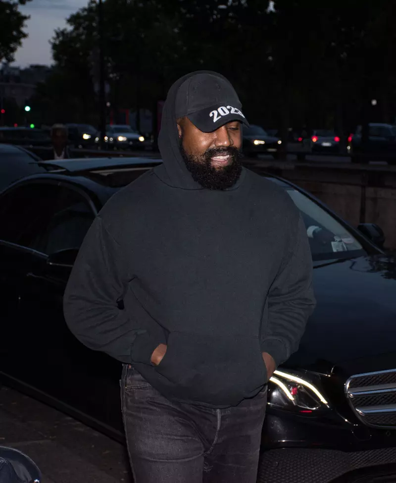Kanye West a vrut să-și facă buncăr din casa de 57 de milioane de dolari. Reacția arhitectului